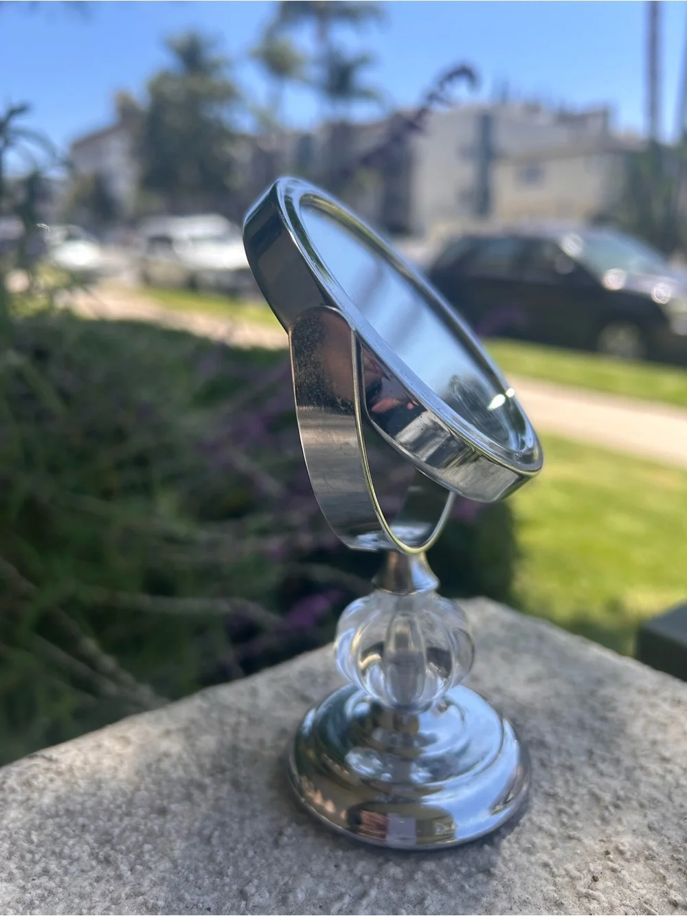4X Magnifying Chrome and Glass Vanity Mirror - Unbranded